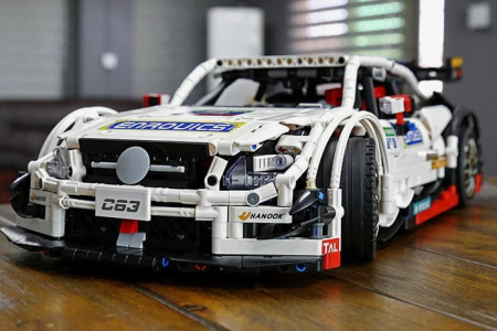 Конструктор Mould King Models С63 Mercedes-Benz C63 AMG DTM, 2270 деталей (13075)